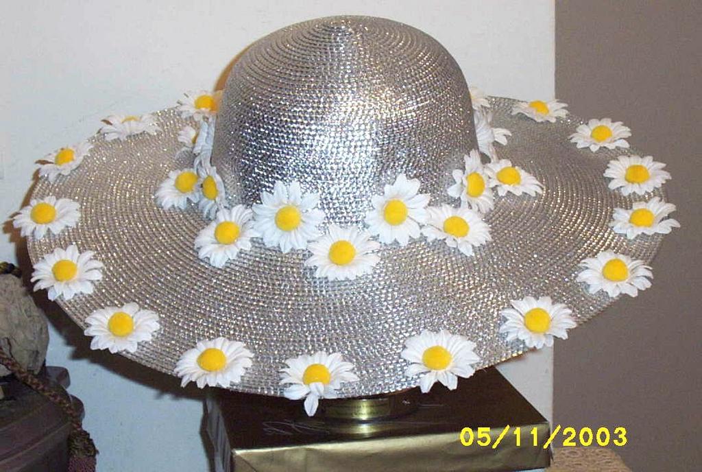 Daisy Silver Metallic Picture Hat Daisy Silver Metallic Picture Hat