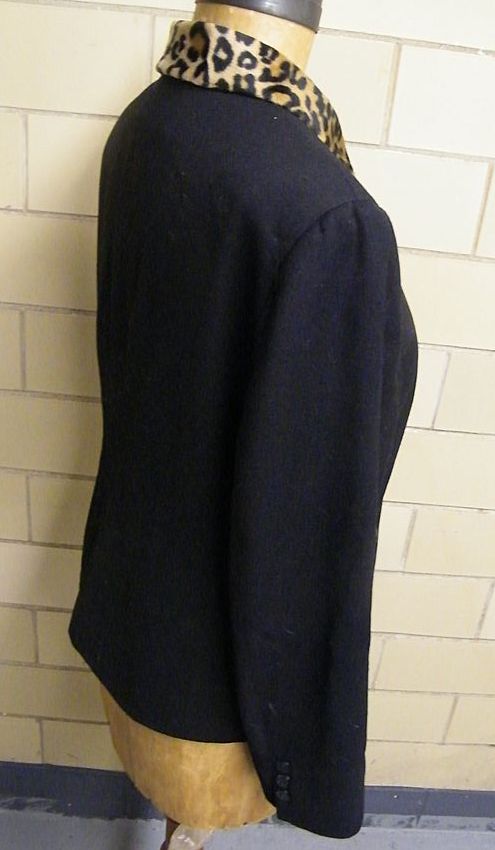 RENA ROWAN..Faux Leopard Fur Collar..Black Stretch Wool Crepe Jacket..Excellent Condition RENA ROWAN..Faux Leopard Fur Collar..Black Stretch Wool Crepe Jacket..Excellent Condition