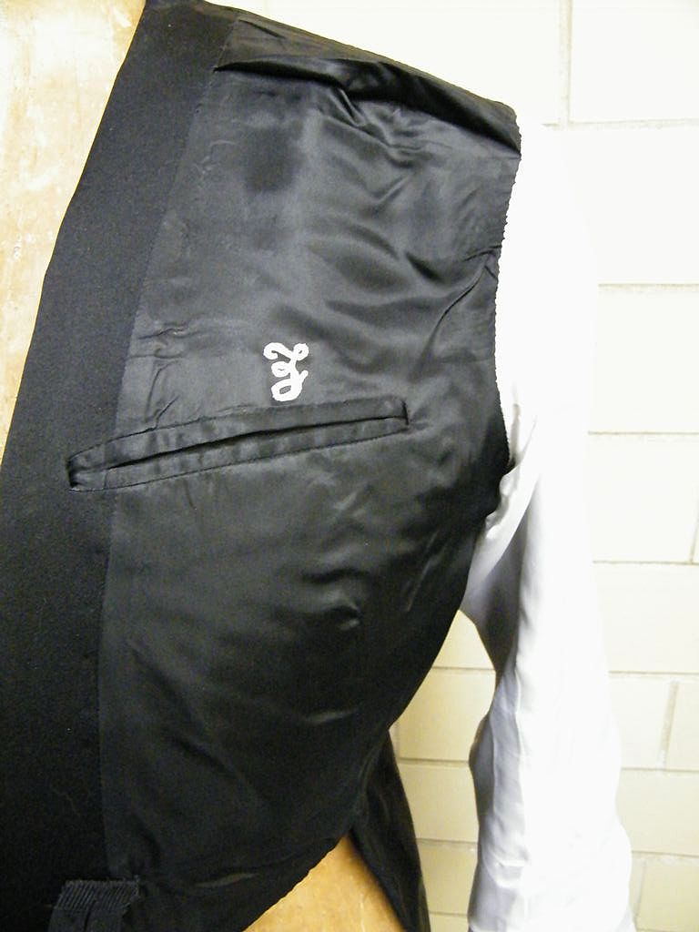 Tuxedo / Tails & Slacks..Custom Made..Bespoken.. BZ..Black Wool..Excellent Vintage Condition Tuxedo / Tails & Slacks..Custom Made..Bespoken.. BZ..Black Wool..Excellent Vintage Condition