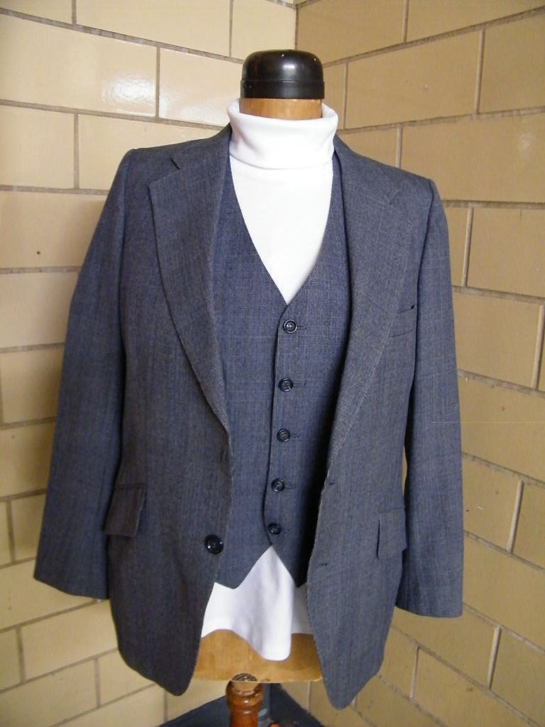 1960's Men's 3 piece Wool Chambray Check Suit From Woodward's Mens Shops..Size 38R.. 1960's Men's 3 piece Wool Chambray Check Suit From Woodward's Mens Shops..Size 38R..
