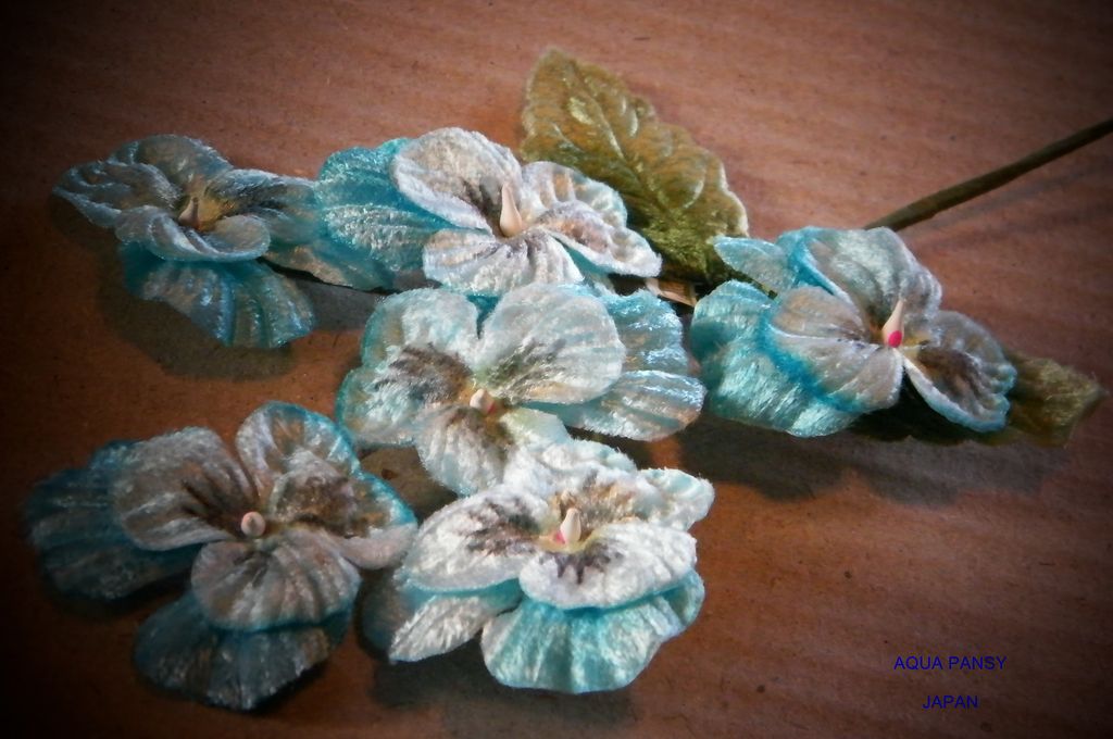Vintage Japan Pansy Spray Velvet Floral Spray Vintage Japan Pansy Spray Velvet Floral Spray
