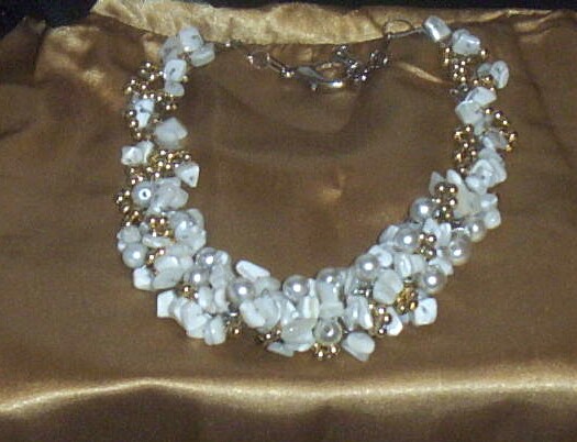 Item ID: NECKLACE-WIRE-MOP-PEARL-G-2314 In Shop's Backroom Item ID: NECKLACE-WIRE-MOP-PEARL-G-2314 In Shop's Backroom