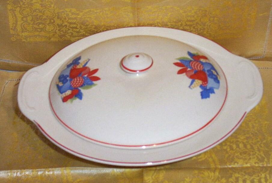 Calico Fruit Serving Set... Five Pieces...By Universal Cambridge...Camwood Ivory Calico Fruit Serving Set... Five Pieces...By Universal Cambridge...Camwood Ivory
