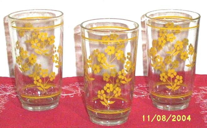 Tumblers Small Scattered Yellow Flowers Cream Cheese Glasses...Set of 3 Tumblers Small Scattered Yellow Flowers Cream Cheese Glasses...Set of 3