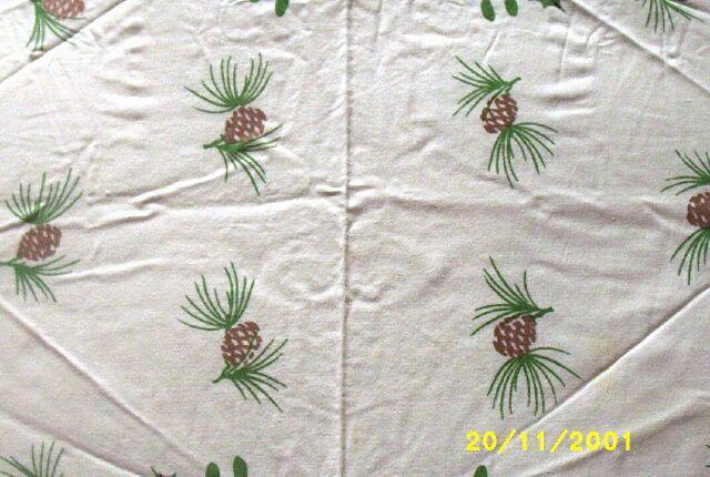 Poinsettia/Candles/Holly/ Pinecones Tablecloth Poinsettia/Candles/Holly/ Pinecones Tablecloth