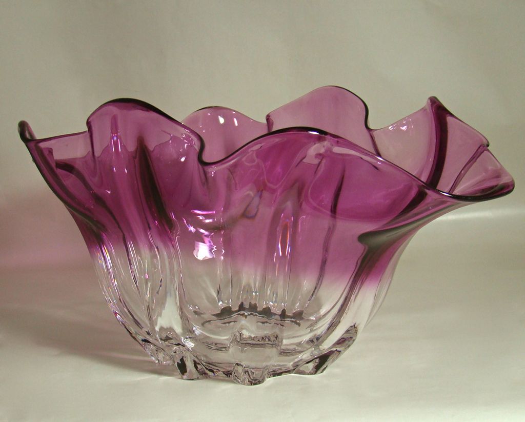 Steuben Amethyst to Clear Crystal Bowl Shape # 7520 Circa: 1920's Steuben Amethyst to Clear Crystal Bowl Shape # 7520 Circa: 1920's