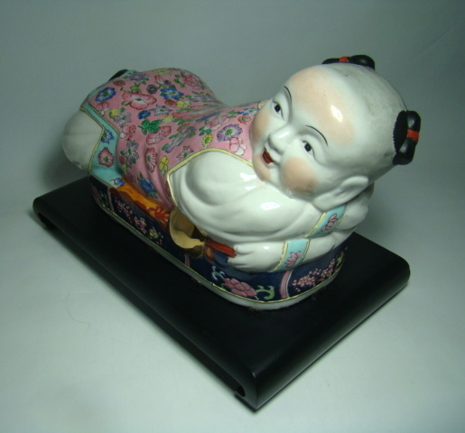Signed Chinese Porcelain Pillow/Head Rest Child Figure on Wood Display Platform Signed Chinese Porcelain Pillow/Head Rest Child Figure on Wood Display Platform
