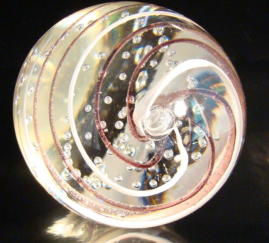 Pairpoint Controlled Bubble Paperweight Pairpoint Controlled Bubble Paperweight