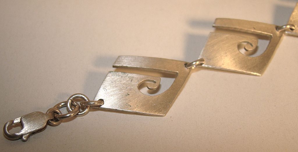 Sterling Silver Square-Linked Bracelet Sterling Silver Square-Linked Bracelet