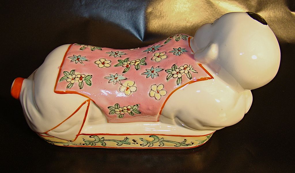 Vintage Chinese Porcelain Head Rest/Pillow – Child Figure Vintage Chinese Porcelain Head Rest/Pillow – Child Figure