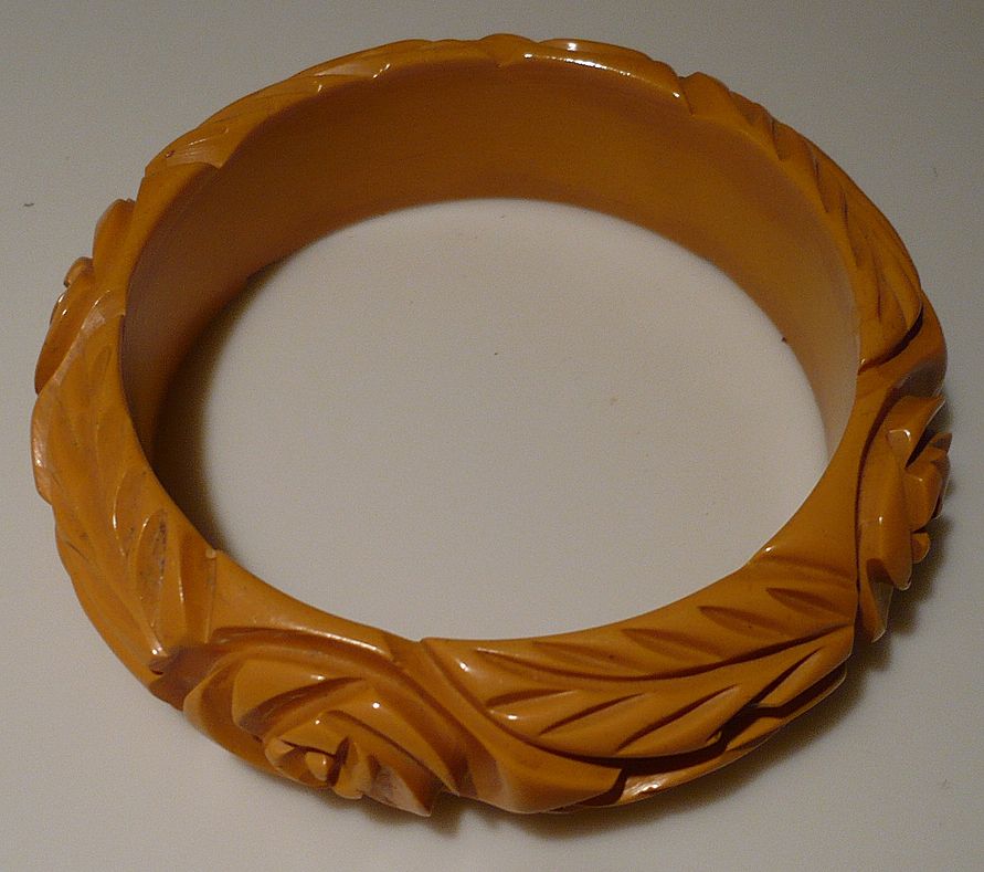 Deep Carved Cream Floral Bakelite Bracelet Deep Carved Cream Floral Bakelite Bracelet