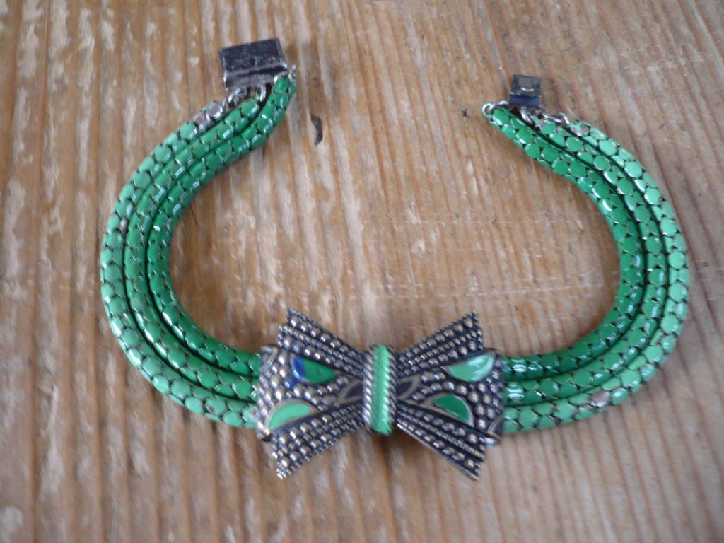 Enamel Mesh Bow Bracelet Enamel Mesh Bow Bracelet