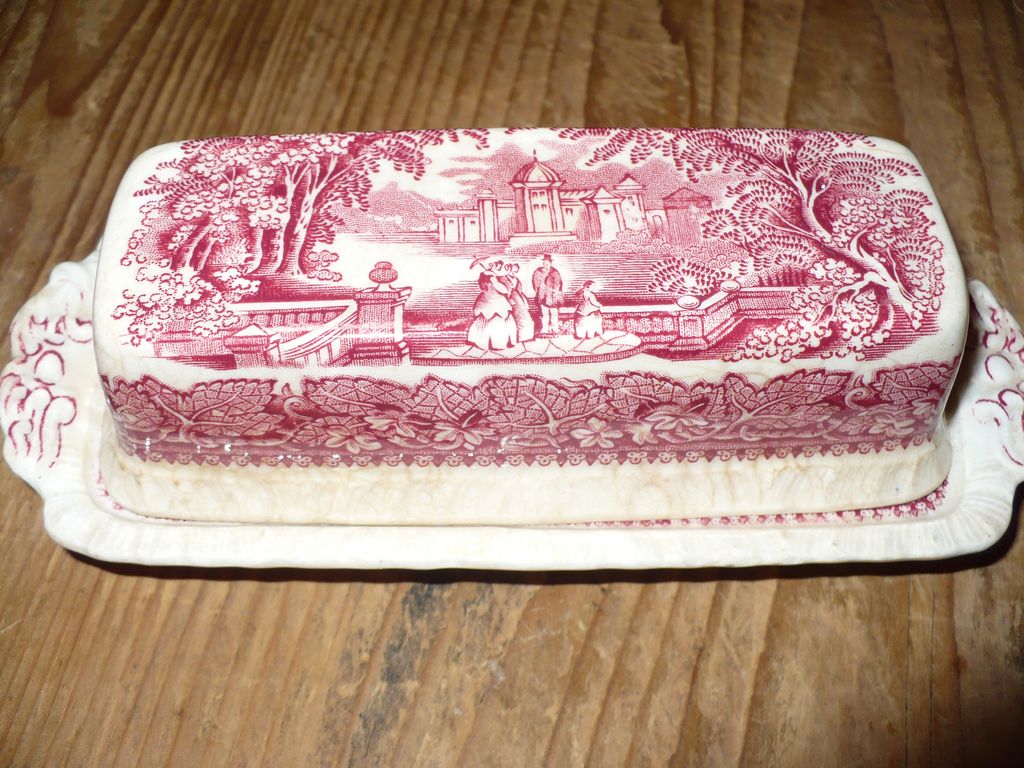 Mason's Vista Pink Transferware Covered Butter Dish Mason's Vista Pink Transferware Covered Butter Dish