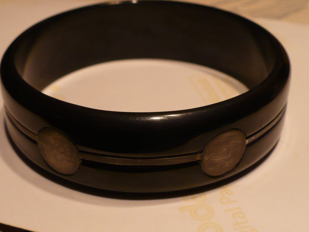 Bakelite Bracelet with Metal Trim Bakelite Bracelet with Metal Trim