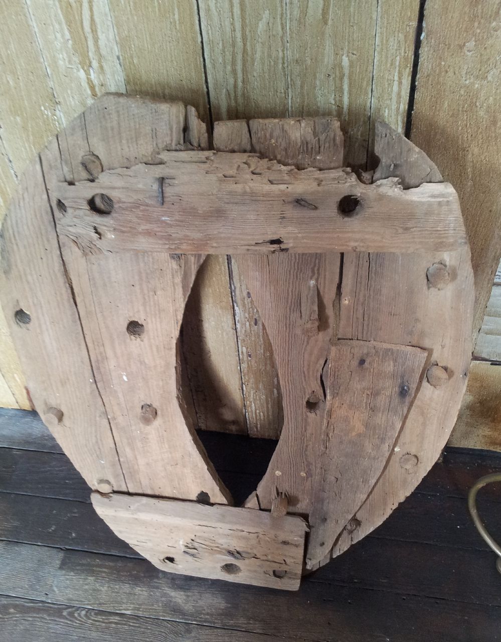 Primitive 1800's Antique Farm Barn Peg Rack Primitive 1800's Antique Farm Barn Peg Rack