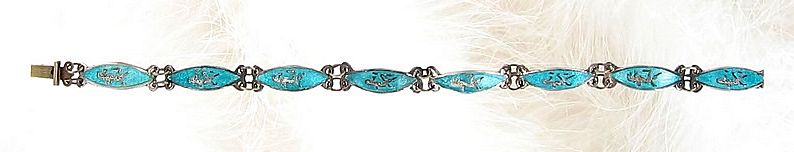 Dainty Siam Silver Blue Enamel Bracelet Dainty Siam Silver Blue Enamel Bracelet