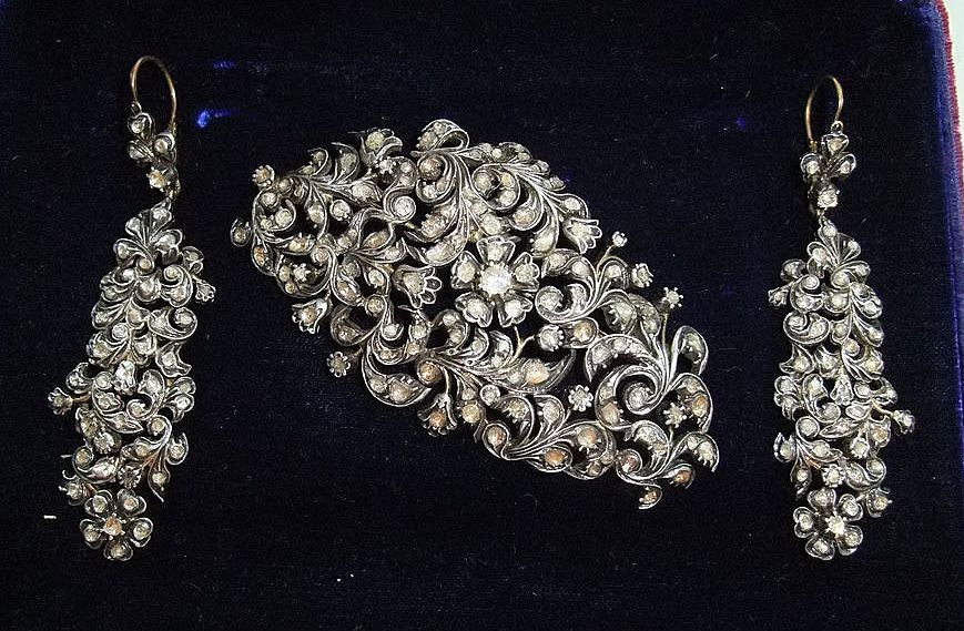 Rare 18th Century Georgian Diamond Set Demi Parure - Austrian Rare 18th Century Georgian Diamond Set Demi Parure - Austrian