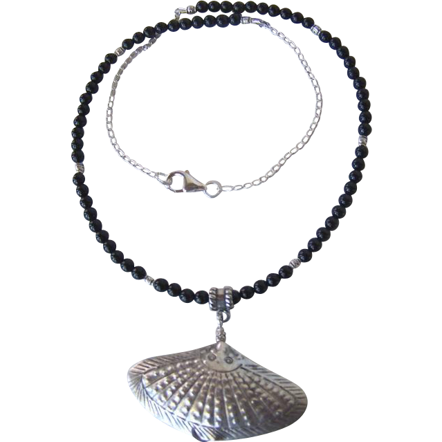 Thai Fine Silver Manta Ray Black Onyx Sterling Silver Necklace Thai Fine Silver Manta Ray Black Onyx Sterling Silver Necklace