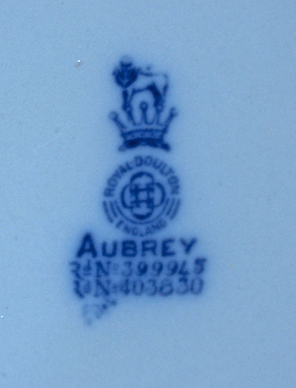 'Aubrey' Flow Blue Art Nouveau Basin & Jug/Pitcher - Royal Doulton Ironstone China 'Aubrey' Flow Blue Art Nouveau Basin & Jug/Pitcher - Royal Doulton Ironstone China