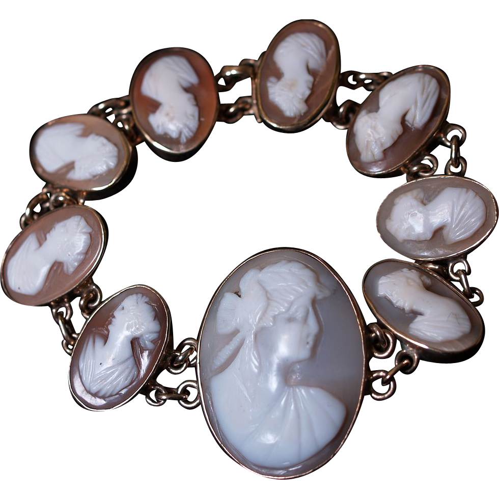 9 Karat Gold Edwardian Cameo Bracelet - Original Box 9 Karat Gold Edwardian Cameo Bracelet - Original Box