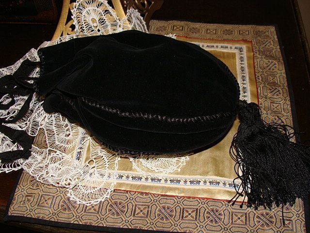19th Century Reticule~Velvet Evening Bag~Black Velvet Purse~Original Silk Lining 19th Century Reticule~Velvet Evening Bag~Black Velvet Purse~Original Silk Lining