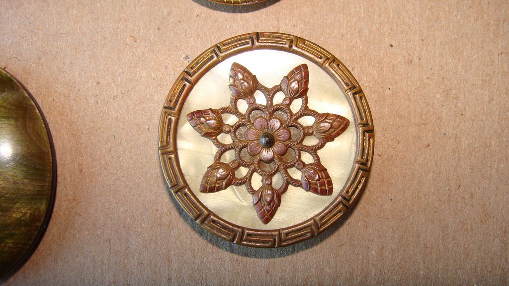30 Metal Buttons In A Collection One Giant Button Art Deco 30 Metal Buttons In A Collection One Giant Button Art Deco