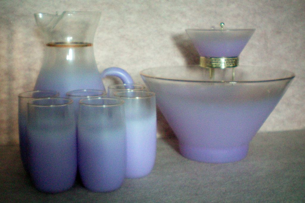 Blendo Pitcher, 6 Glasses, Chip and Dip Set in Lavender Blendo Pitcher, 6 Glasses, Chip and Dip Set in Lavender