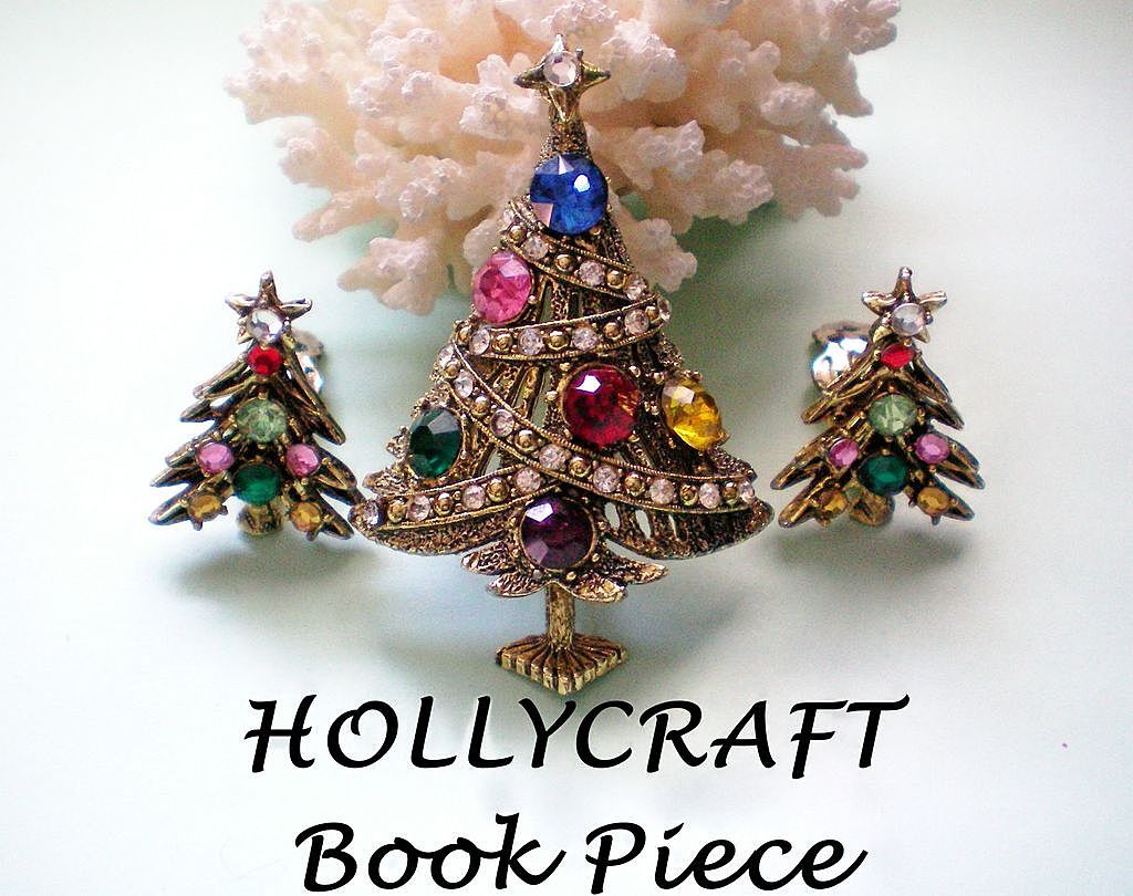 HollyCraft Book Piece - Christmas Rhinestone Ribbon Tree & Earrings HollyCraft Book Piece - Christmas Rhinestone Ribbon Tree & Earrings