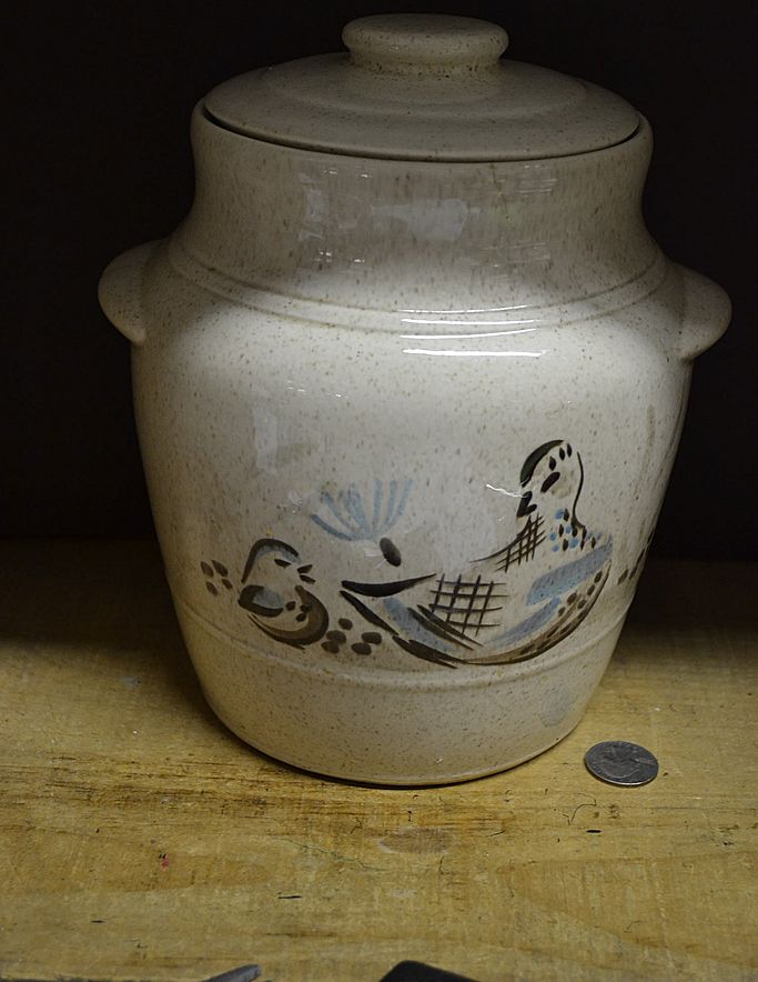 Red Wing Bob White Cookie Jar Red Wing Bob White Cookie Jar