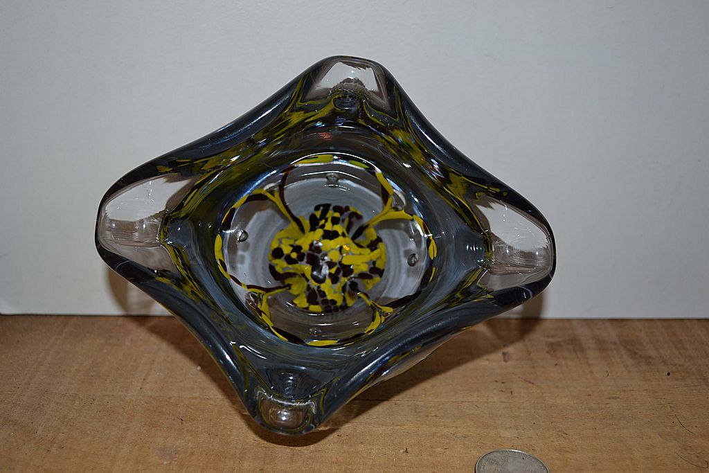 Hand Blown Paper Weight Style Ashtray Hand Blown Paper Weight Style Ashtray