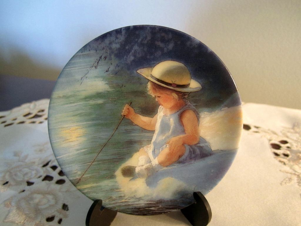 MINIATURE Plate, Porcelain, 3" decorative Plate, Sweet MINIATURE Plate, Porcelain, 3" decorative Plate, Sweet