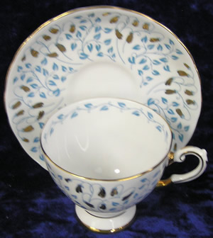 Elegant Tea Cup and Saucer Elegant Tea Cup and Saucer