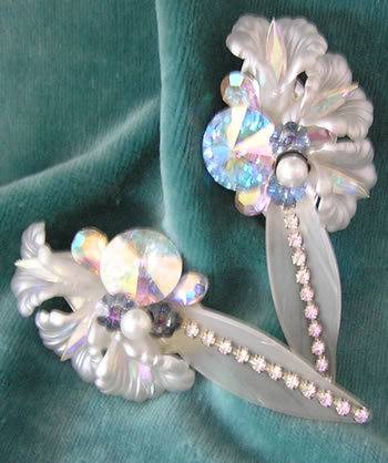 Very Pretty Earrings Very Pretty Earrings