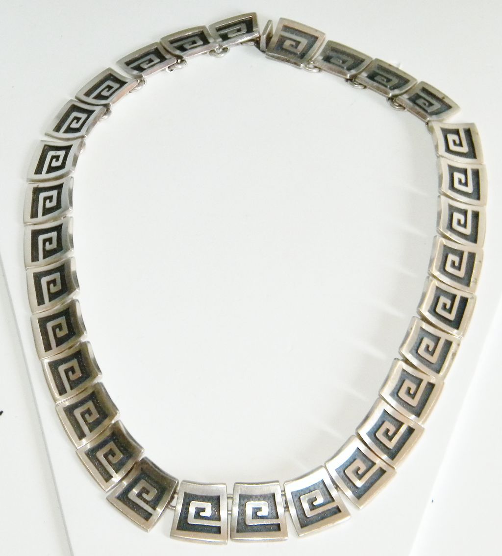 Vintage Nestor / Castillo Sterling Silver Necklace 119gr Vintage Nestor / Castillo Sterling Silver Necklace 119gr