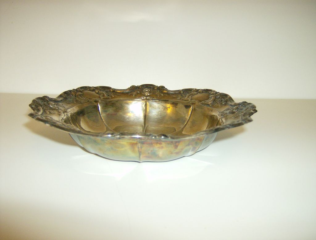 Towle Silverplate Bon Bon Bowl ~ Old Master Embossed Towle Silverplate Bon Bon Bowl ~ Old Master Embossed