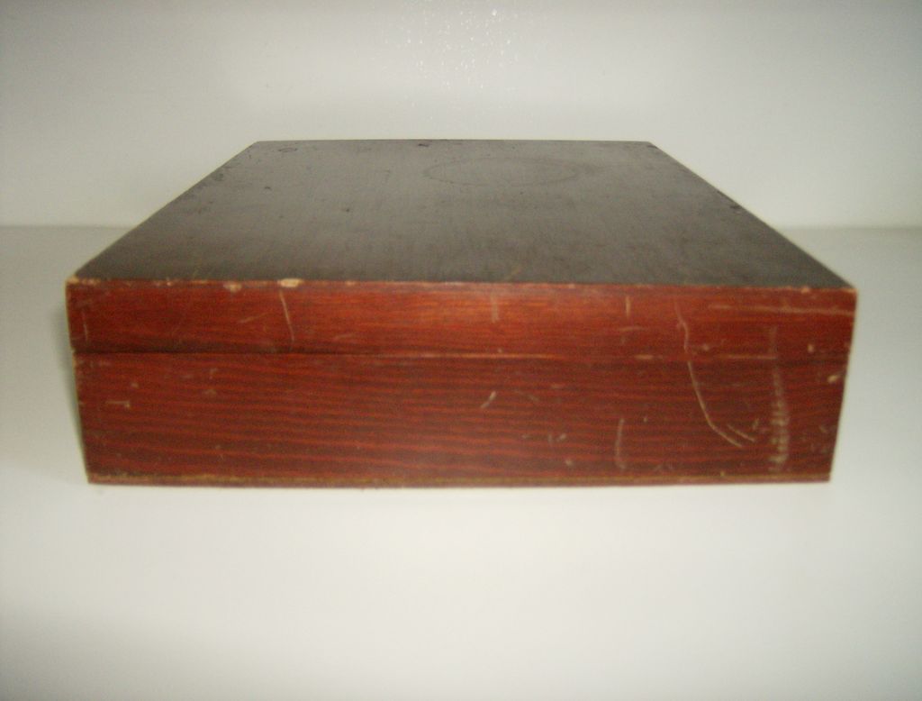 Vintage Wood Silverware Flatware Storage Box Chest from marysmenagerie