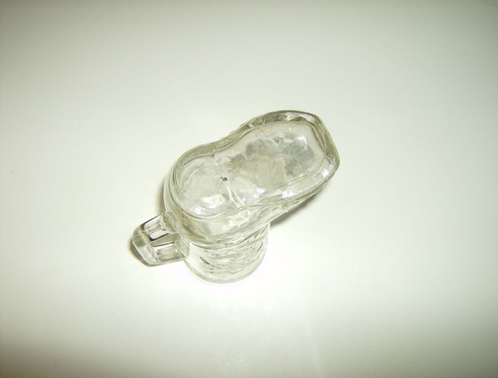 Anchor Hocking ~ Pressed Glass ~ Boot Mug Anchor Hocking ~ Pressed Glass ~ Boot Mug