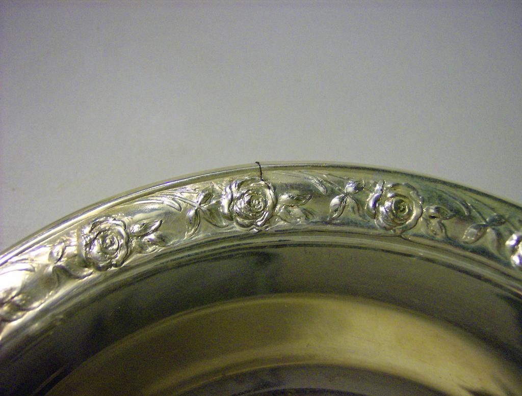 Reed & Barton Silverplate Bowl Classic Rose Reed & Barton Silverplate Bowl Classic Rose