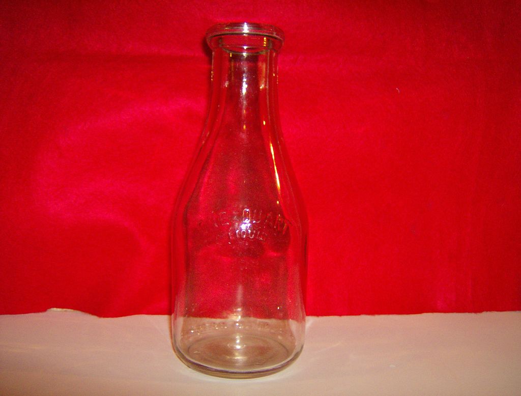 Duraglas Owens Illinois Milk Bottle ~ 1948 Duraglas Owens Illinois Milk Bottle ~ 1948