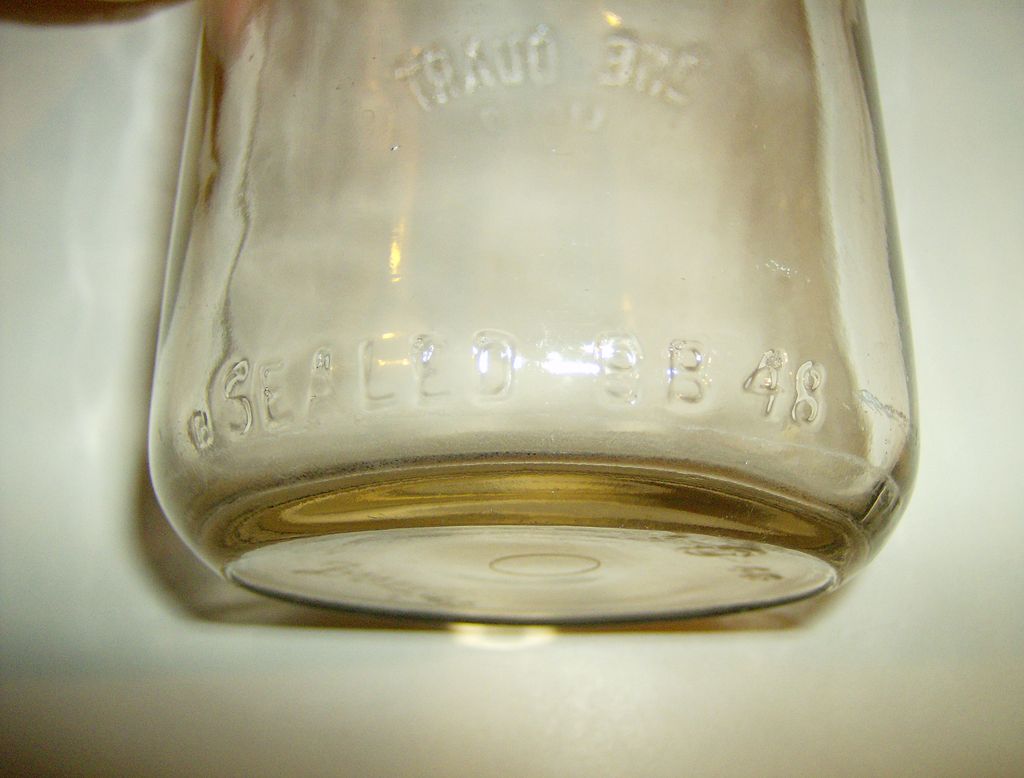 Duraglas Owens Illinois Milk Bottle ~ 1948 Duraglas Owens Illinois Milk Bottle ~ 1948