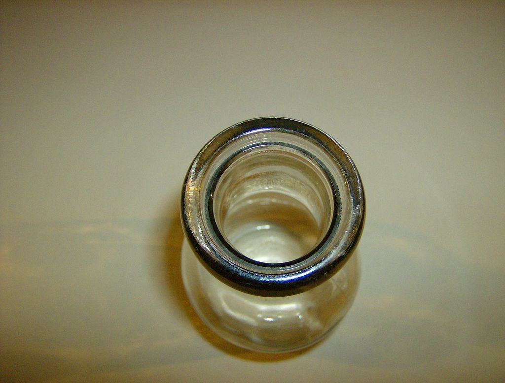 Duraglas Owens Illinois Milk Bottle ~ 1948 Duraglas Owens Illinois Milk Bottle ~ 1948