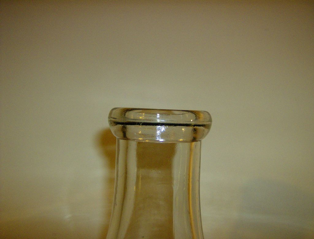 Duraglas Owens Illinois Milk Bottle ~ 1948 Duraglas Owens Illinois Milk Bottle ~ 1948