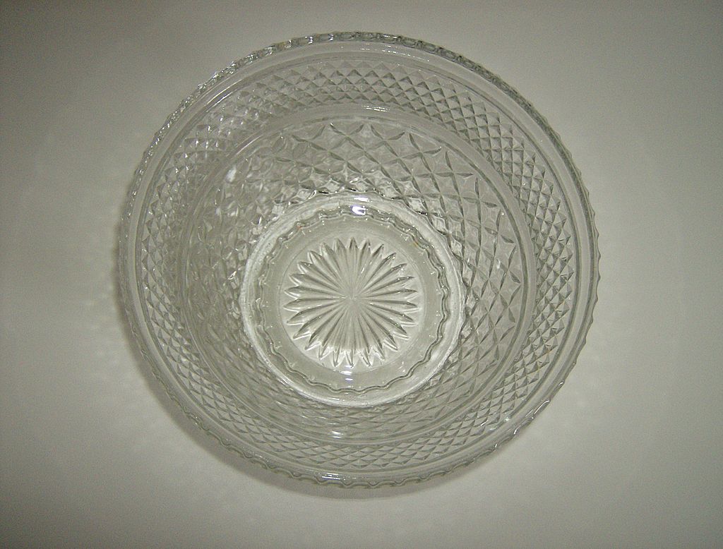 Wexford Salad Bowl ~ Anchor Hocking Wexford Salad Bowl ~ Anchor Hocking