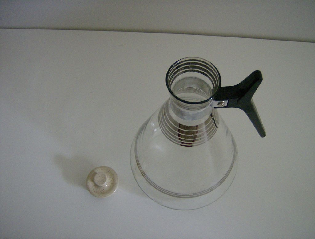 Atomic Coffee Carafe with Ceramic Top Atomic Coffee Carafe with Ceramic Top