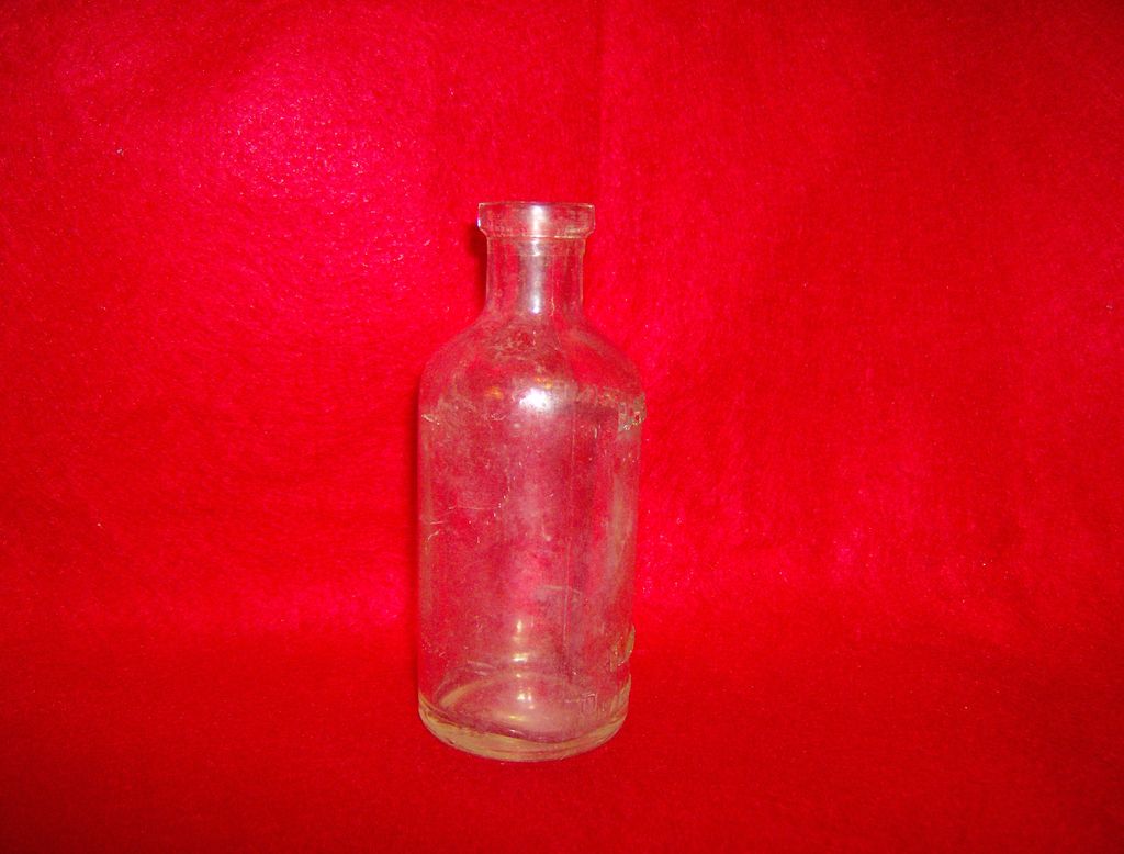 Listerine Bottle ~ Lambert Pharmacal Company Listerine Bottle ~ Lambert Pharmacal Company