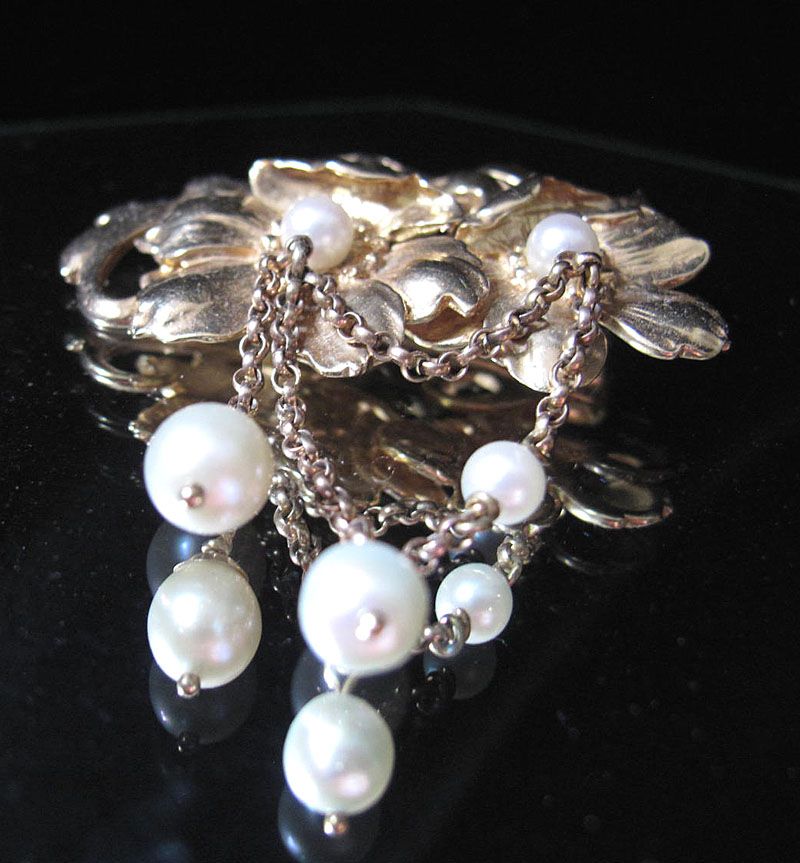 Rare Parenti Sisters 14K Gold Chatelaine Pendant Brooch Rare Parenti Sisters 14K Gold Chatelaine Pendant Brooch