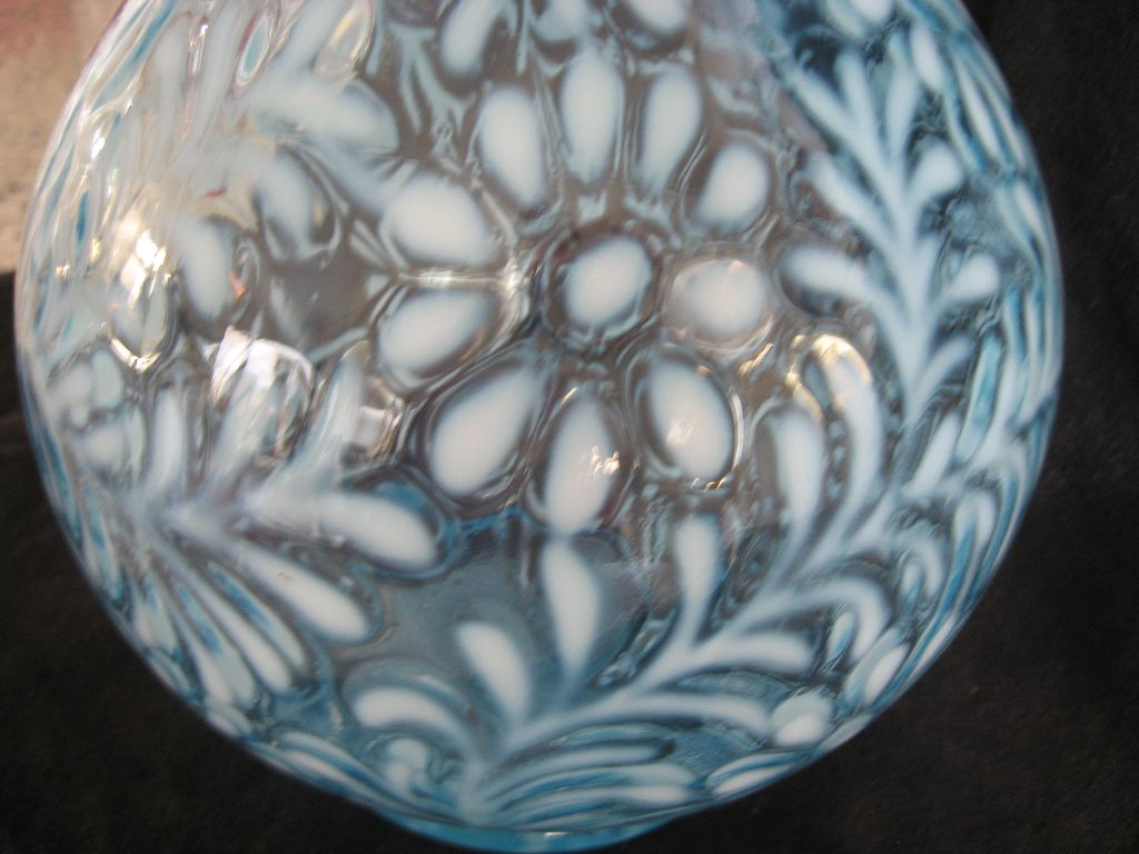Gorgeous "Mosser" Opalescent Blue "Fern & Daisy" Huge Vase Gorgeous "Mosser" Opalescent Blue "Fern & Daisy" Huge Vase