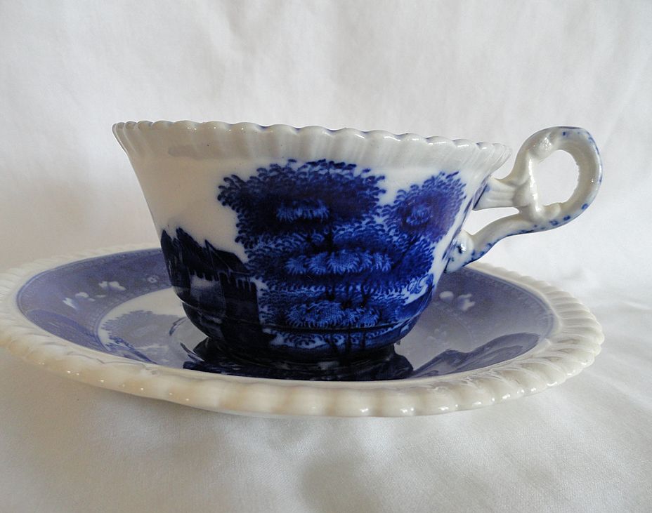 Flow Blue Copeland Cup&Saucer & 2 Desert Plates, Spode's Tower Flow Blue Copeland Cup&Saucer & 2 Desert Plates, Spode's Tower