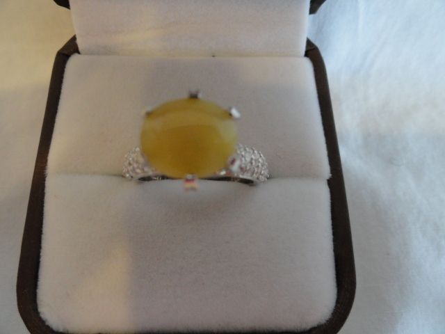 Luscious Yellow Opal & White Sapphire Gemstone Ring Luscious Yellow Opal & White Sapphire Gemstone Ring