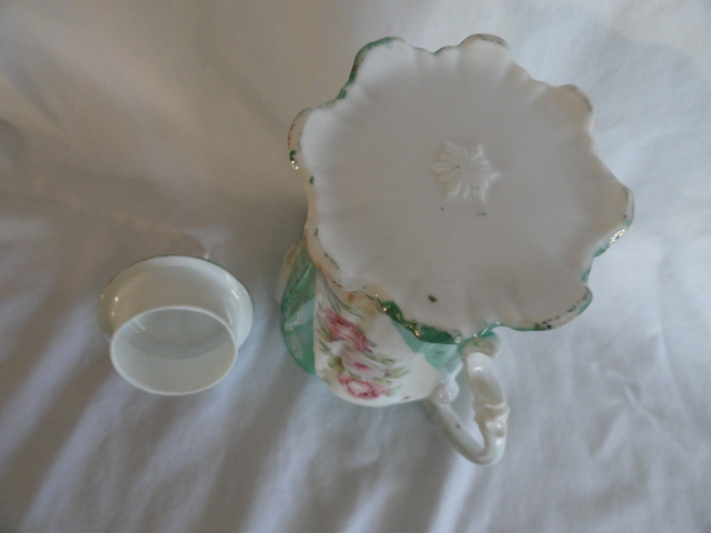 RS Prussia Demi Coffee Pot, Lovely Roses With Teal Stripes RS Prussia Demi Coffee Pot, Lovely Roses With Teal Stripes